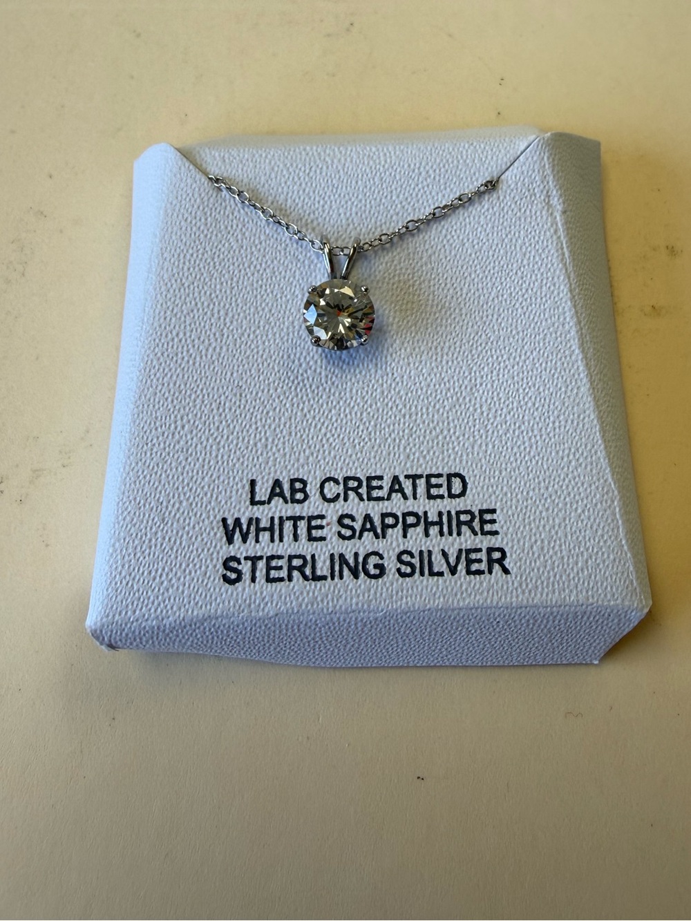NWT Sterling Silver White Sapphire Round Solitaire Pendant 18” Necklace.